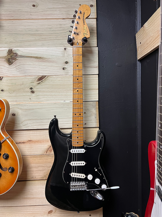 Fender Stratocaster 1982 - Black - Good Condition