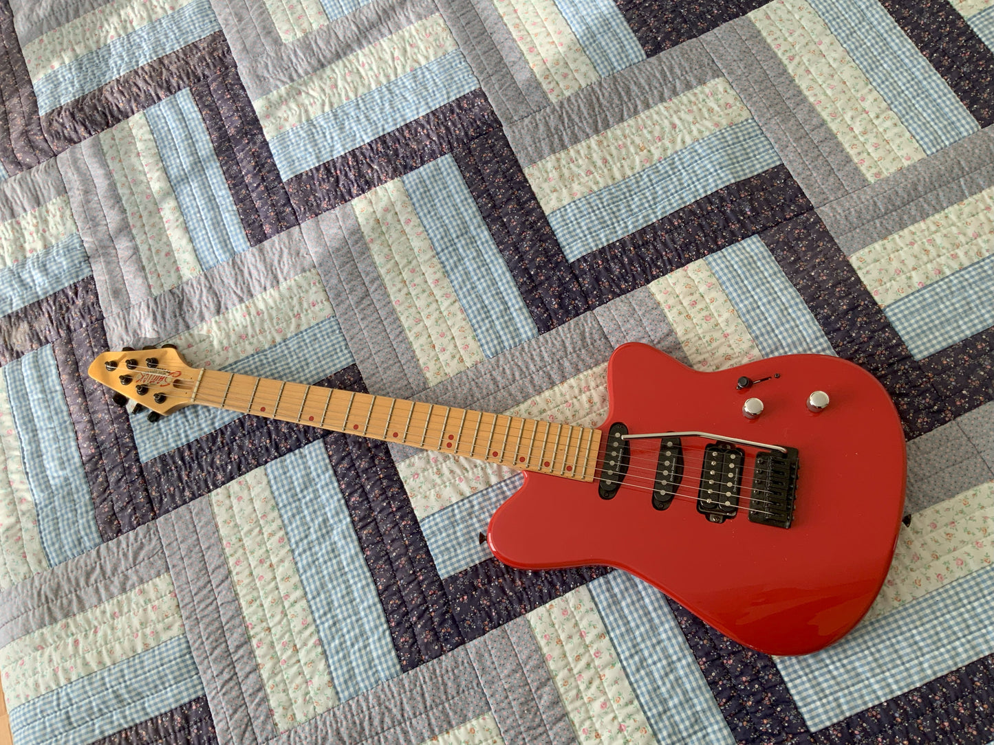 Samick Blues Saraceno TV20 Vibrato SSH Gloss Raid Red 1999 - Excellent Condition
