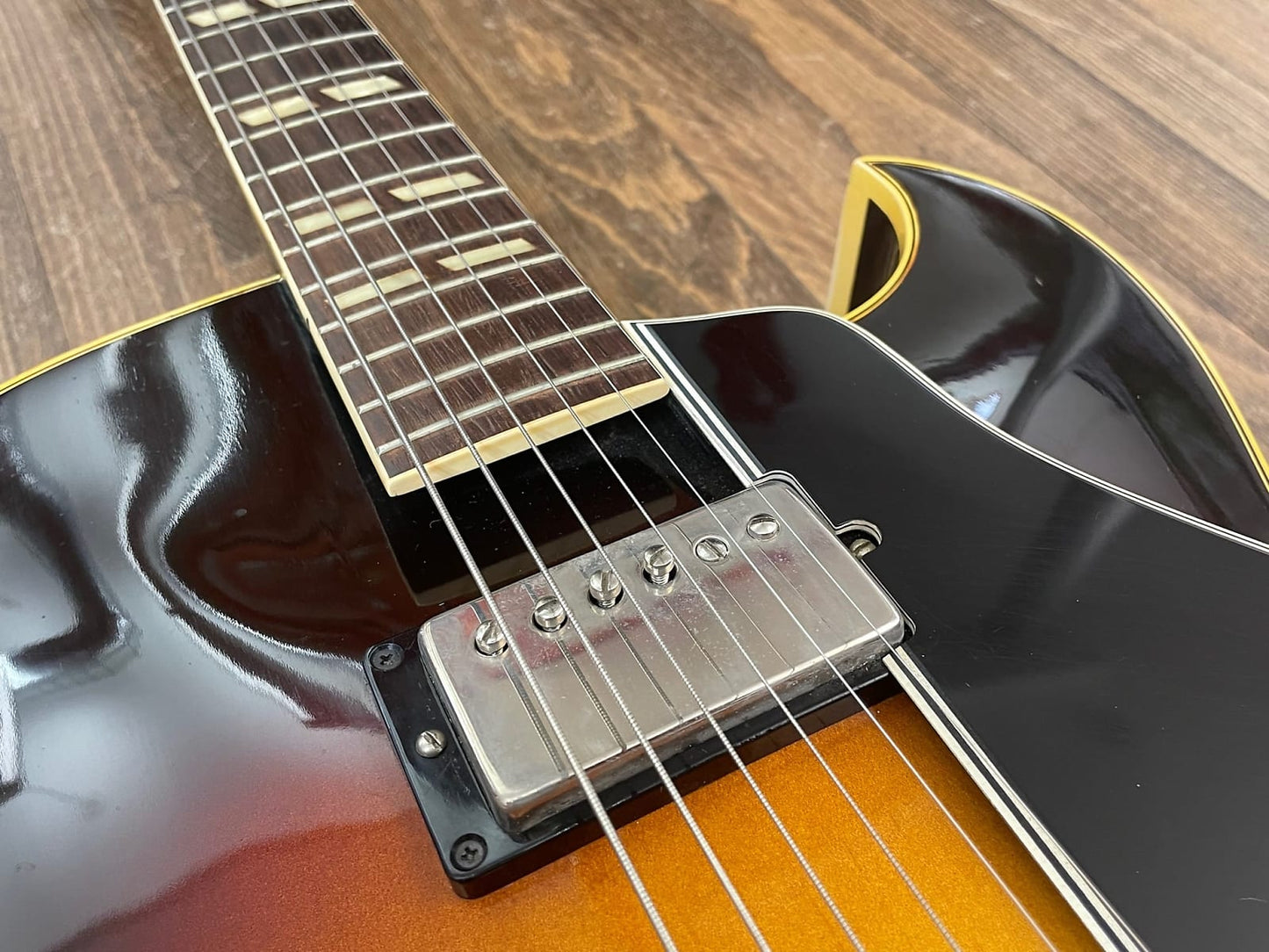 Gibson ES-175 1959 - Suburst - Mint Condition