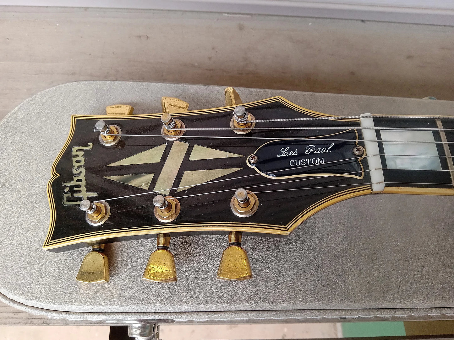 Gibson Les Paul Custom Left Handed 1979 - TKL Hardshell Case - Good Condition