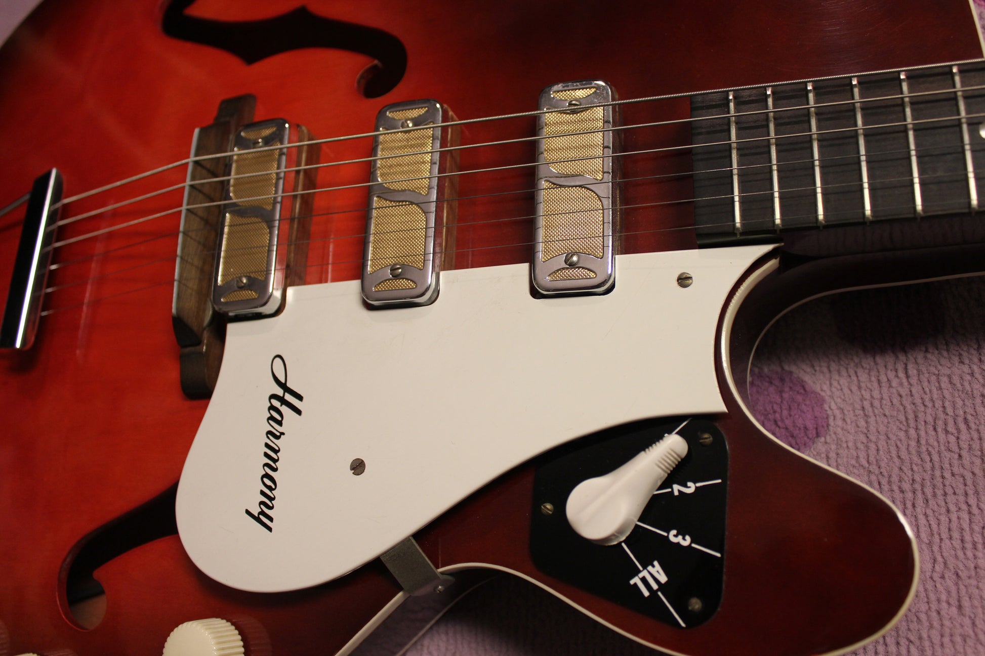 Harmony rocket deals electric guitar