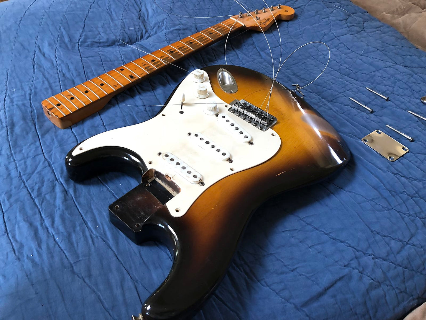 1956 Fender Stratocaster - Sunburst - Very Good Condition